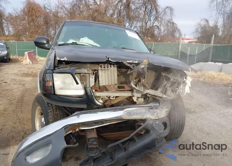 2001 Ford F-150 Lariat/Xl/Xlt z USA, uszkodzony, nr VIN 1FTRX18L11NB01348